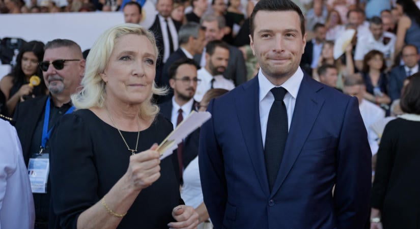 Elbukhat-e Marine Le Pen elnöksége a saját miniszterelnök-jelöltjén?