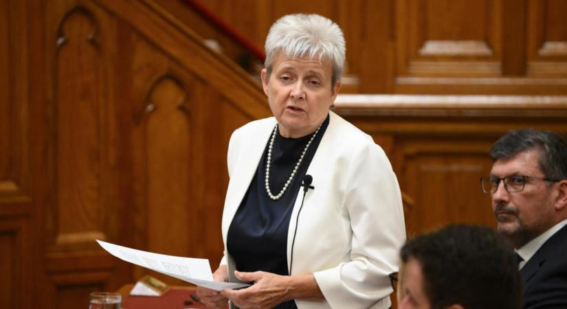 Bombafenyegetések tartják rettegésben a magyar iskolákat, megszólalt az oktatási miniszter