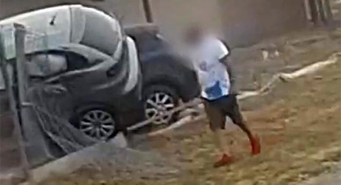 Videón az eszelős Pest megyei autós üldözés, lövöldözés is volt a végén