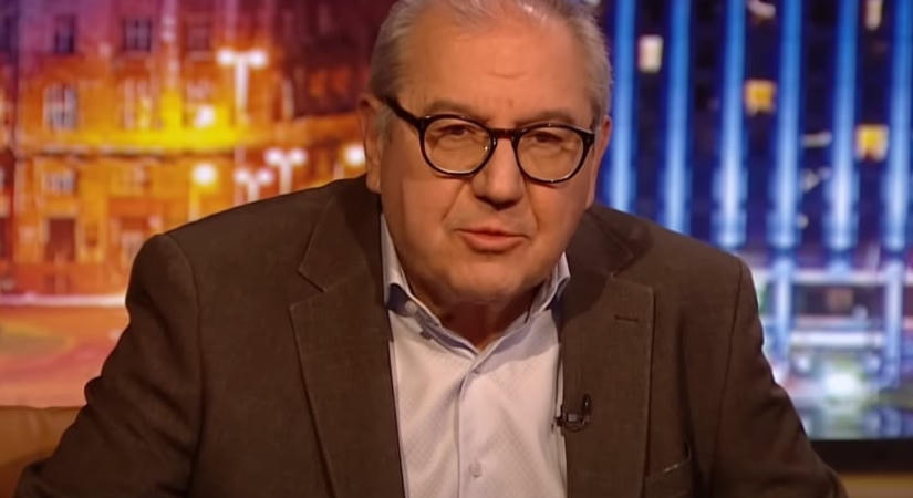 Politikai bejelentést tett Dömsödi Gábor - Friderikusz Sándor és Hajdú Péter egykori munkatársa elindul a pásztói polgármesteri székért