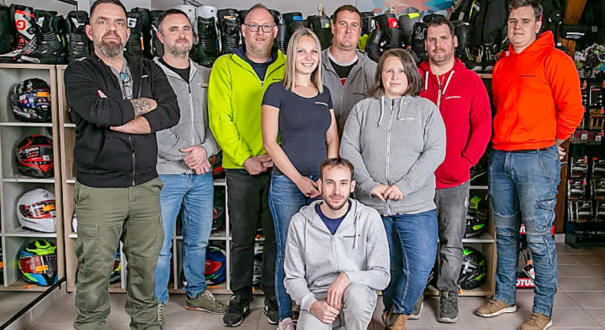 Szívesen dolgoznál a motoros szakmában? Itt a lehetőség!