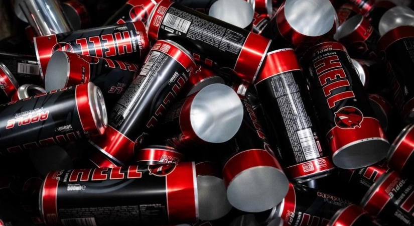 Brutális döntést hoztak az energiaitalokról, a Hell és a Red Bull most még megúszta: betiltották az elnevezést, a Pepsi és a Monster kiborult – a feje tetejére állíthatja az egész piacot India