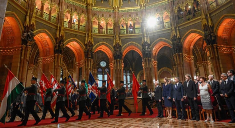 Kassai Lajos és Kepes András: Szexivé kell tenni a konszenzuskeresést