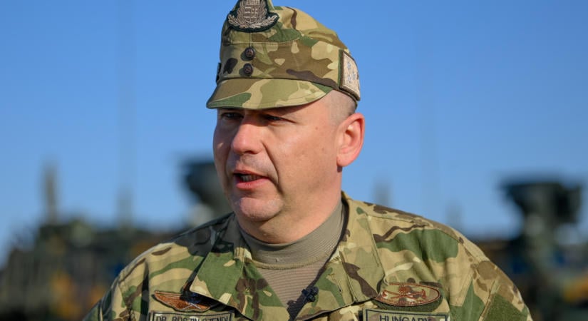 Bejelentést tett Ruszin-Szendi Romulusz, két katona elhunyt szolgálatteljesítés közben