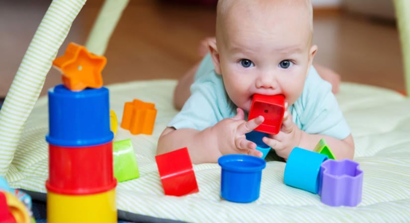 Ez nem játék! Ha ezzel játszik a gyermeke, azonnal vegye el tőle – a szeme világa bánhatja