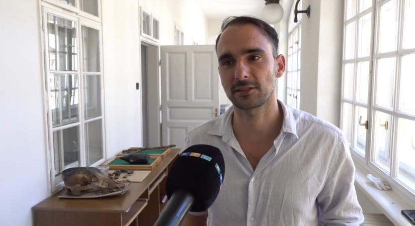 Horgonynak nézték a Tiszában a 24 ezer éve kihalt barlangi medve koponyáját