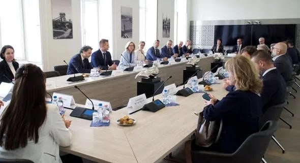 A gyorsabb és hatékonyabb bírósági eljárásokért egyeztettek az Igazságügyi Minisztériumban