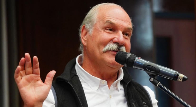Berecz András mesébe illő módon mozgatta a rekeszizmokat Nyíregyházán (fotókkal)