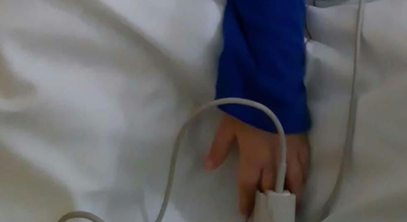 Döbbenetes: nyugtatót kaphatott a baranyai iskolában egy SNI-s kisfiú, súlyos rohamokkal került kórházba