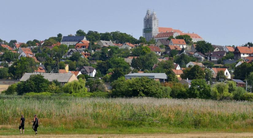 Sok kiránduló lesz most nagyon boldog: komoly tiltást vezetnek be a legendás helyszínen
