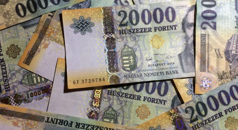 Mellár Tamás elégtelent adna az MCC kutatójának, aki szerint Magyarországon megszűnt a szegénység
