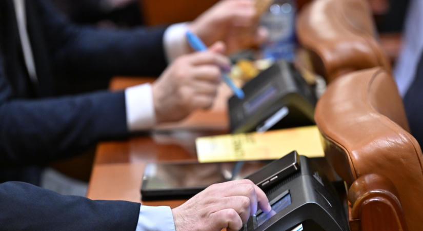 Elfogadták: nem lesznek teljes egészében nyilvánosak a köztisztségviselők vagyonnyilatkozatai