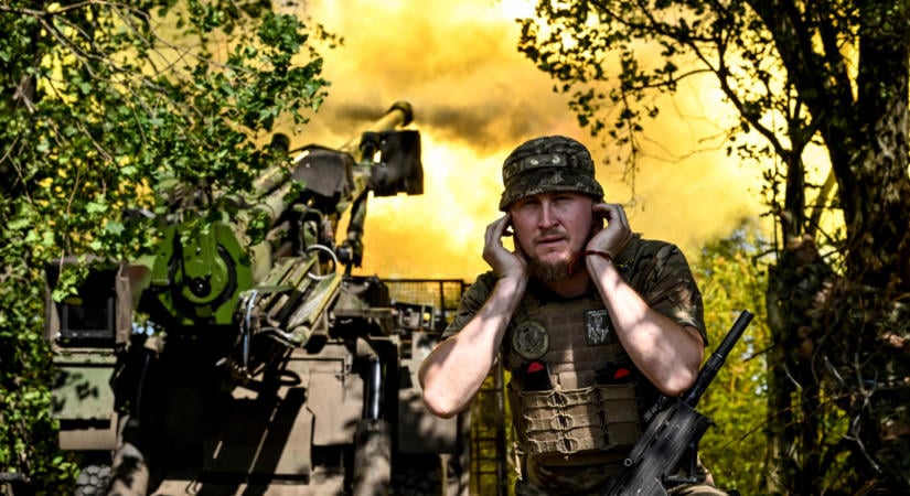 Ukrajna egyesülni akart a NATO hatalmával, teljesen szétlőtték az oroszok egyik legfontosabb szektorát – Háborús híreink kedden