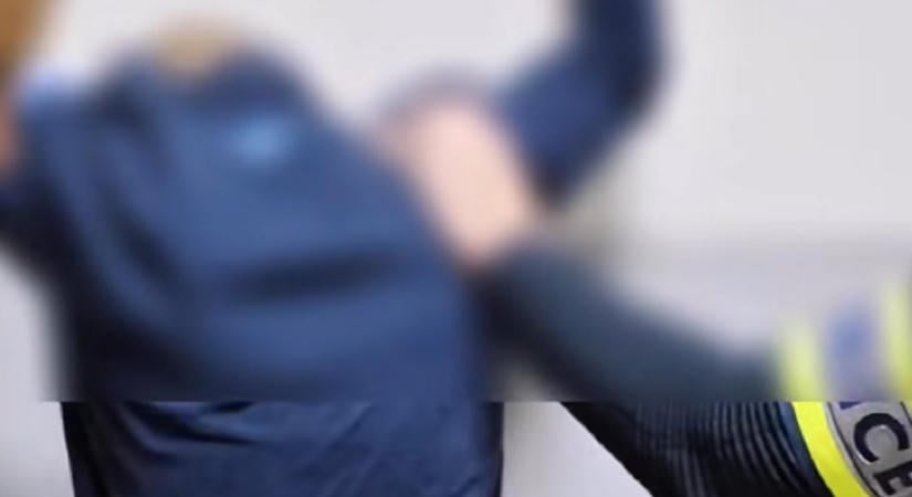 24 rollert lopott el egy debreceni férfi