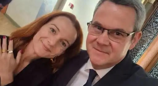 Kivezették a parlament páholyából Gulyás Virágot a hétfői ülésen - Takács Péter szerint örökre kitiltották