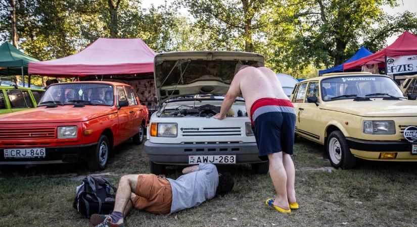 „Csak ezzel járok, ez lesz a koporsóm” – az országos Wartburg Találkozón jártunk