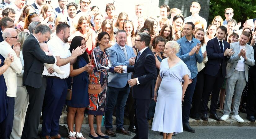 Az előző kormányfő bukását előkészítők komoly pozíciókat kaptak az új kormányfő mellett