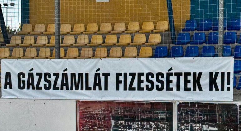 „A gázszámlát fizessétek ki!” – üzentek a barcikaiaknak