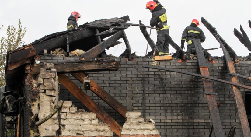 Benzinkutat, hőerőművet ért orosz csapás Ukrajnában