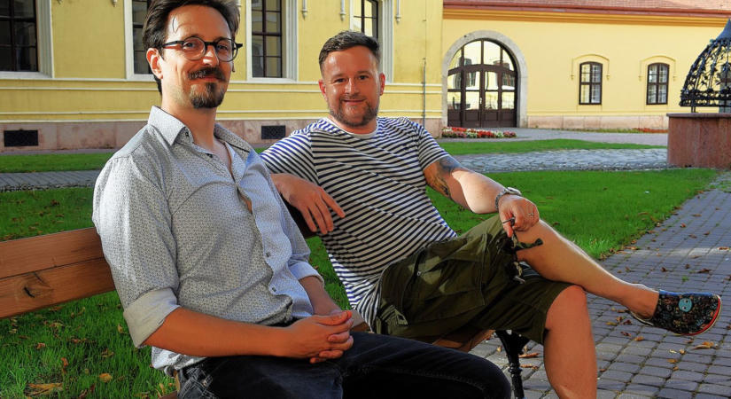 ÚJDONSÁG: Nem oltják ki egymást, együtt gyújtanak – Felnőttszínjátszó-csoportot vezet Laboda Róbert és Kalocsányi Gábor (INTERJÚKÉPEK)