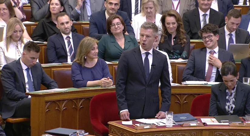 Ez az új tilalom borzolja a kedélyeket az Országházban