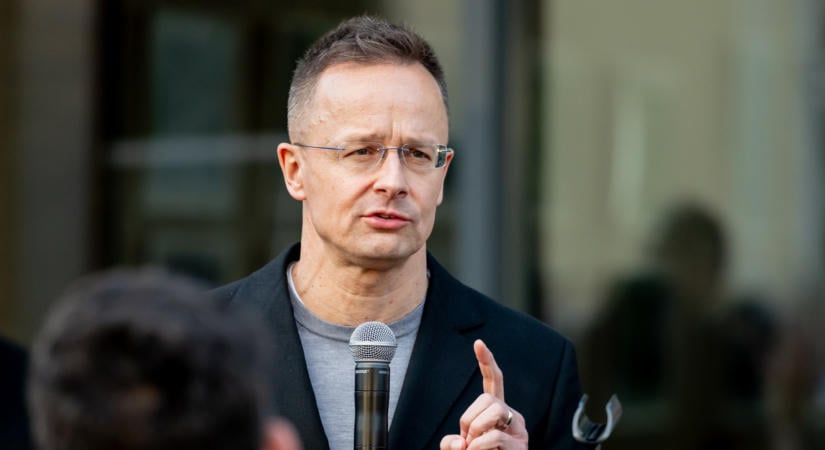 Szijjártó Péternek egyetlen éjszakára 6,5 millió forintért béreltek szállást Katarban, a 2022-es foci-vb idején