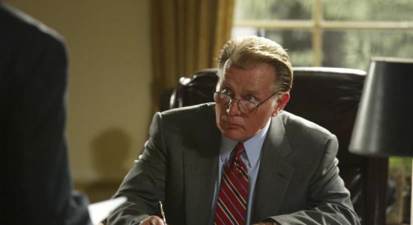 Charlie és Martin Sheen apa-fia párosként tér vissza a televízióba