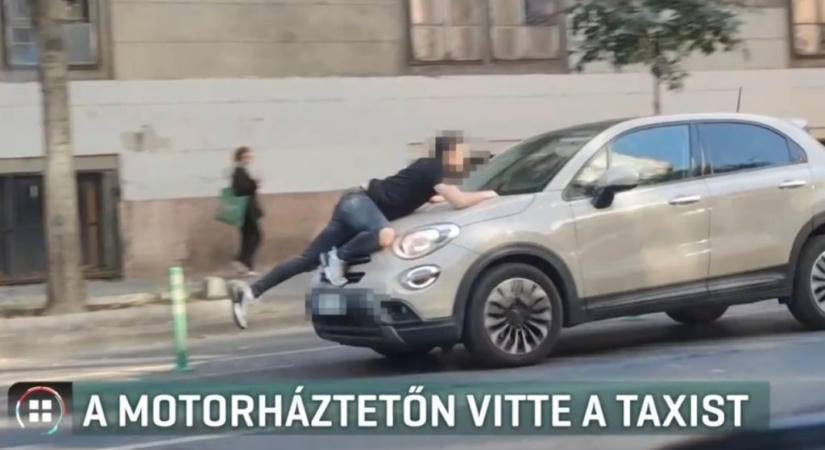 Elszabadult egy forgalmi vita az Üllői úton: egy nő több mint 100 méteren át cipelte a motorháztetőbe kapaszkodó taxist