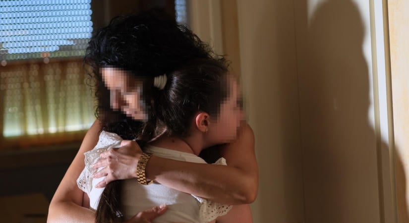 „Anyai ösztönből cselekedtem” – Elítélték Klaudiát, aki az olasz apja elől 13 évig bújtatta a kislányát