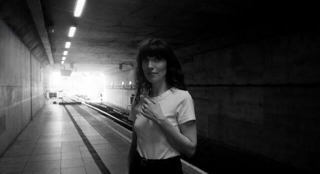 A Daughter énekesnője dalokba menti emlékeit - jön az új Ex:Re-album