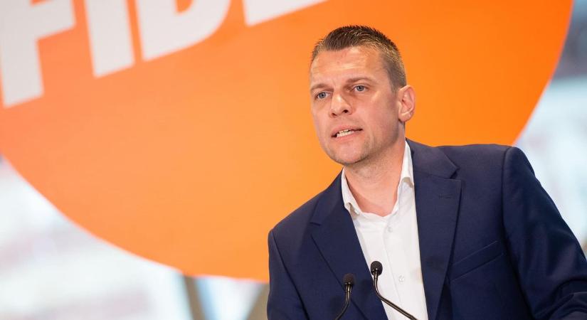 Menczer Tamás: A kedvencem! Vita Tompos Mártonnal, a Momentum elfáradt exelnökével  videó