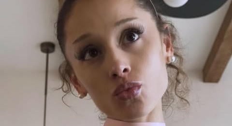 Árulkodó jel: Ariana Grande új tetkója persze, hogy a szerelmére utal
