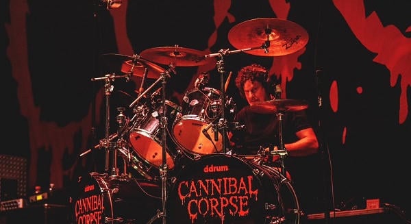 Cannibal Corpse: Paul Mazurkiewicz elismerte, hogy egyre nehezebben viseli a turnézást