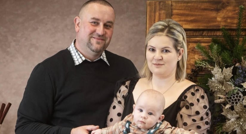 „Nézzük apát, melyik felhőn ül” – Szökött lovakkal ütközve halt szörnyet Csaba, megszólal a felesége