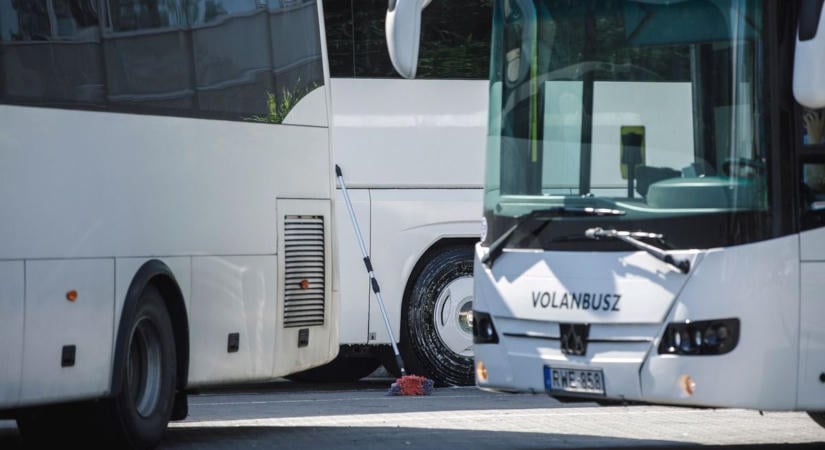 MÁV: több mint 10 milliárd forintos vagyoni hátrány érhette a Volánbuszt és jogelődjét