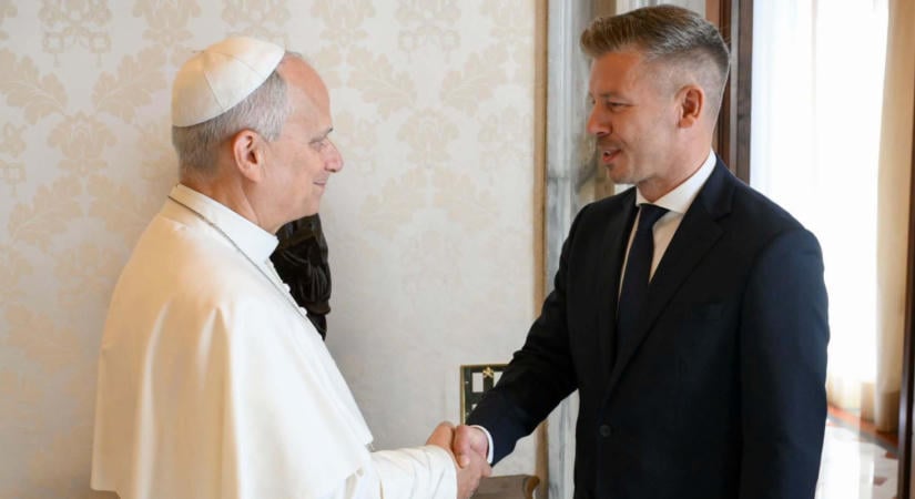 Szálka és gerenda: Magyar Péter vatikáni látogatását bírálja a KDNP