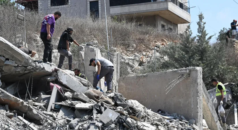Izrael a Hezbollah támadására válaszul lecsapott Libanonban, 11-en meghaltak