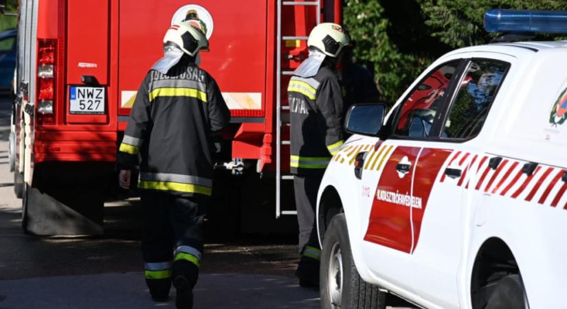 Elmerült a Tiszában egy gépkocsi