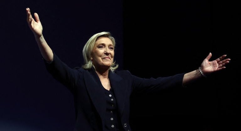 Először lesz frakciója a szélsőjobboldalnak a francia szenátusban