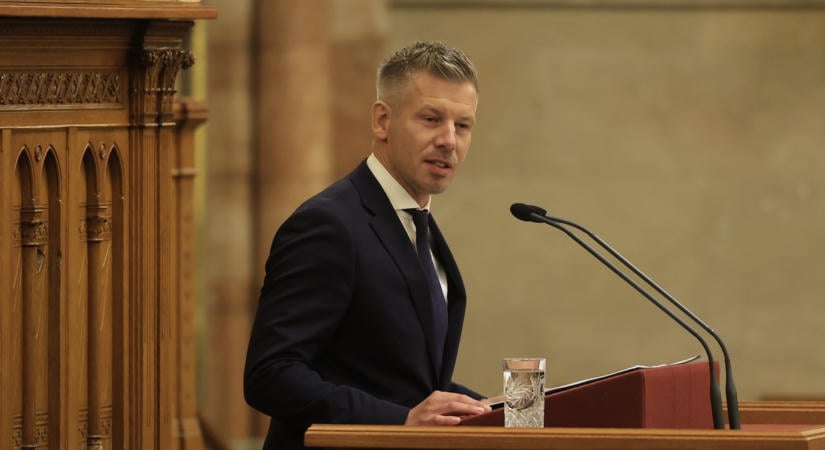 Magyar Péter bejelentette: kihelyezett ülést tart a kormány hétvégén