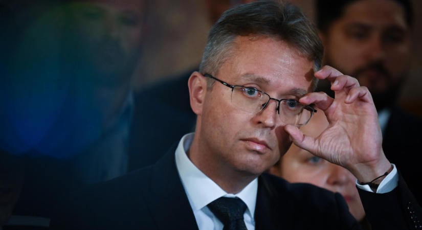 Itt a játék, amivel bárki Hankó Balázs bőrébe bújva szerezheti meg az NKA-milióit