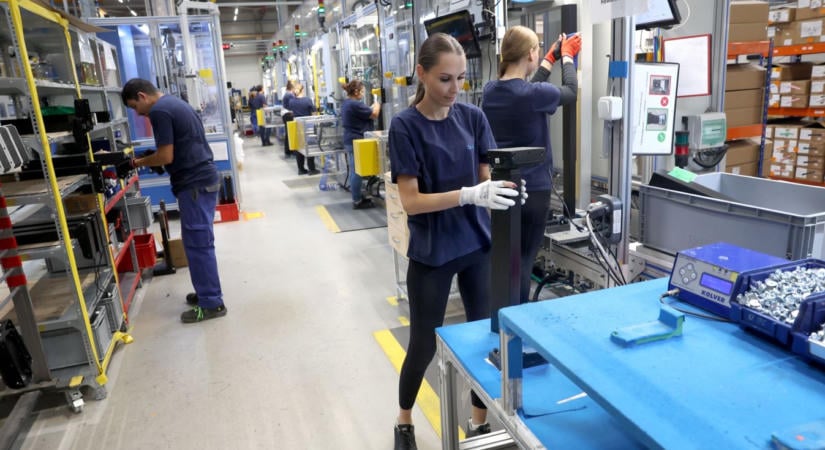 Robotok, magasraktár és egy újabb csarnok – nagy tervei vannak a kínai óriáscégnek Kaposváron