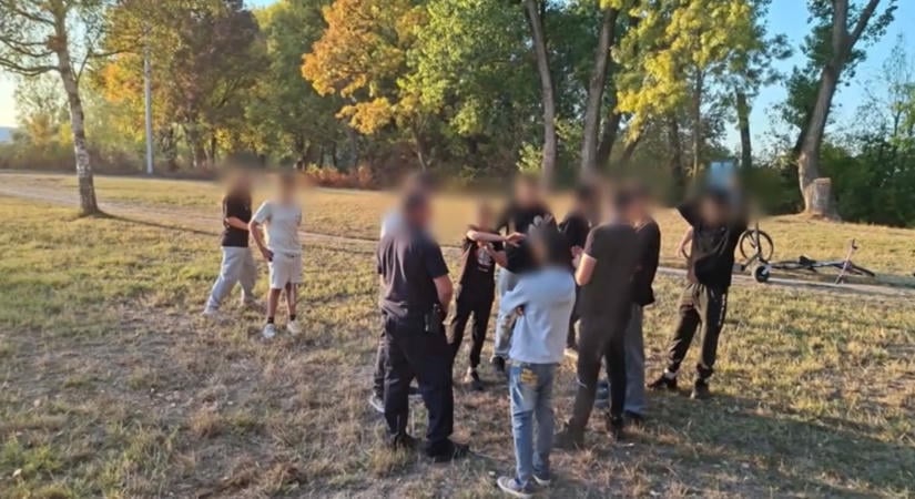 Vesszőkkel verték véresre a 15 éves fiút Pilisen, mert nem hagyta magát kirabolni – videó
