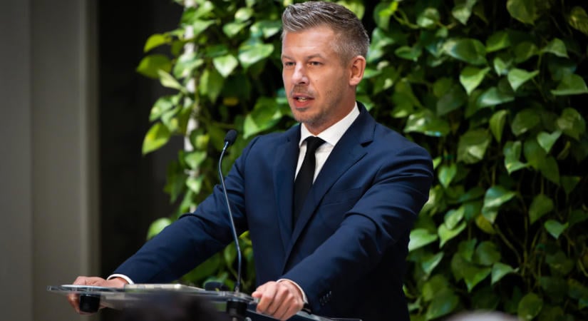 Függőség helyett partnerség a vallási közösségekkel
