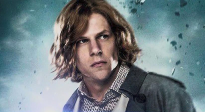 Jesse Eisenberg szerint a Batman Superman ellen után nem kapott több szerepet a nagy stúdióktól, ezért irányt kellett váltania a karrierjében