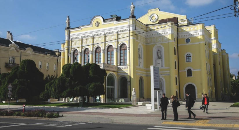 Hollywood felé száguld, nagyot megy a debreceni büszkeség
