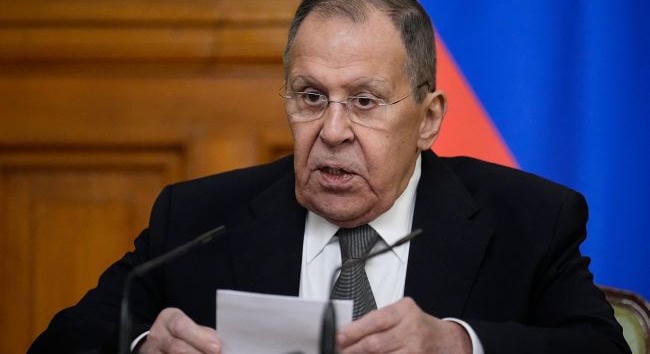 Lavrov: „nagyon rövid” lenne a háború, ha Európa megtámadná Oroszországot