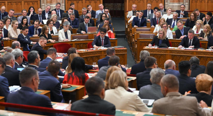 A javítóintézetekről és az orvosok kamarai tagságáról szavaznak a parlamentben