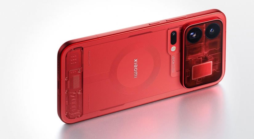 Decemberben jöhet a Xiaomi 18, erős vasat és nagy akkut emlegetnek