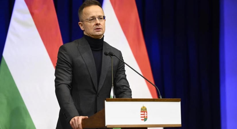 A nemzetbiztonsági bizottság hétfőn hallgatná meg Szijjártó Pétert